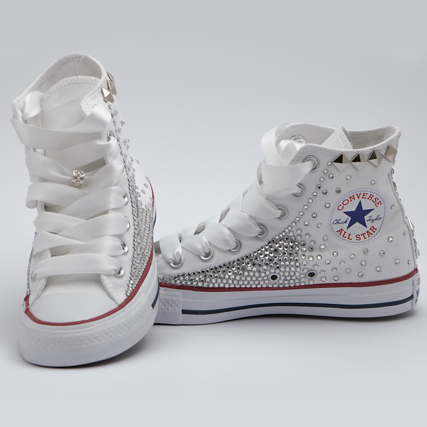 converse con borchie e brillantini